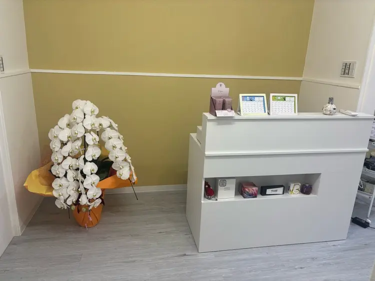 アイラッシュ シャレの内観・外観1