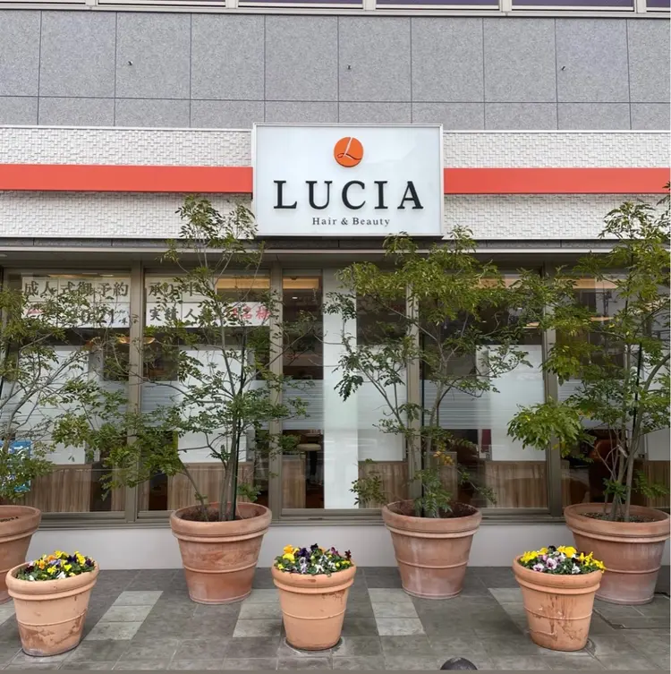 EYE SALON  TIELU LUCIAの内観・外観1