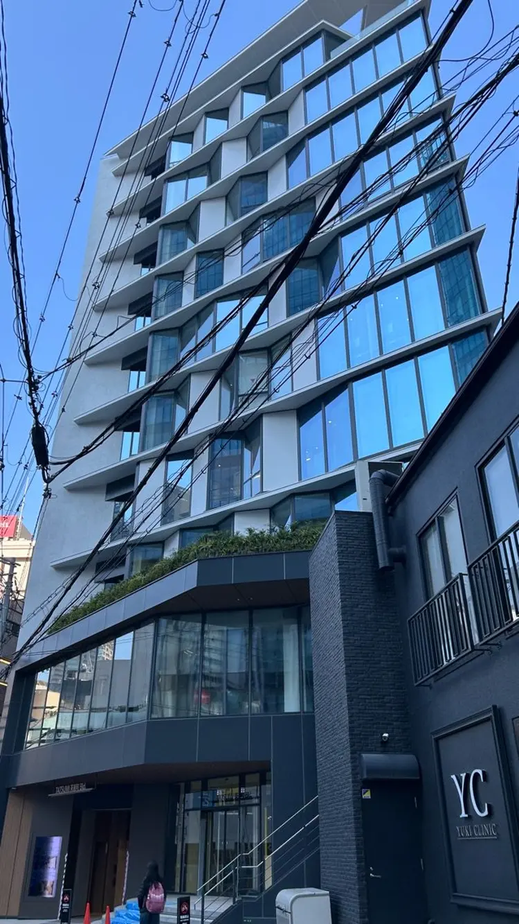 SALOWIN  梅田茶屋町suite店の内観・外観3