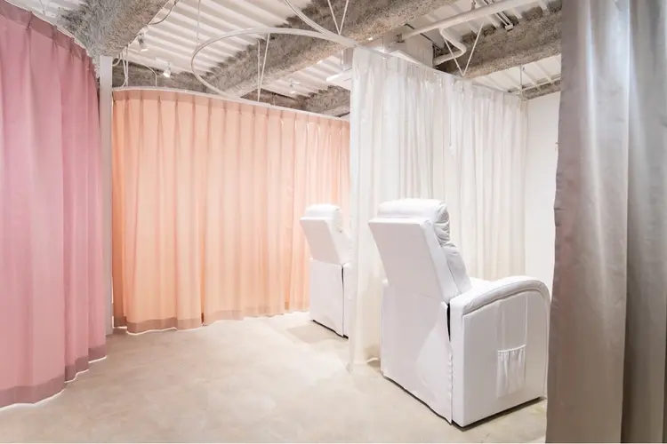 eyelash  salon Due S by CreBiAの内観・外観2