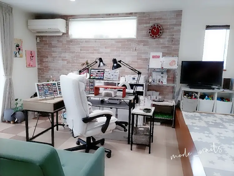 mode_nailsの内観・外観1