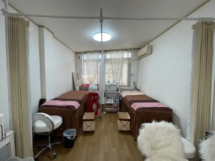 FamilyTiesCo.Goddessの内観・外観1