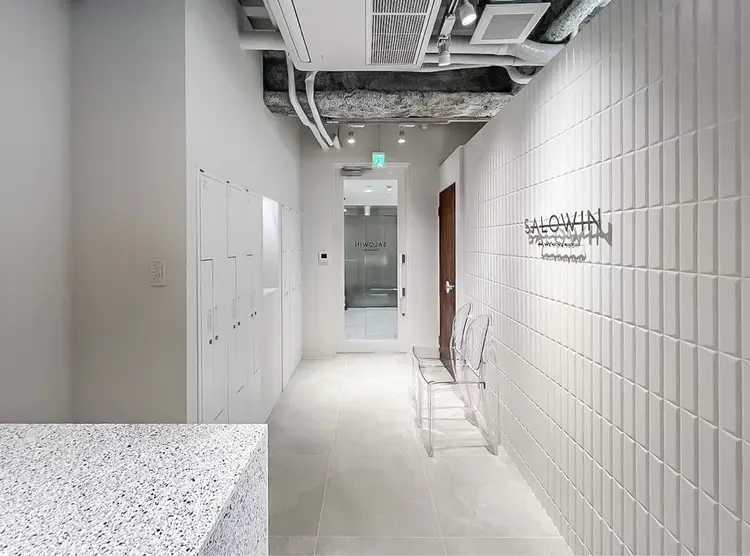 SALOWIN 仙台 Suite店の内観・外観2