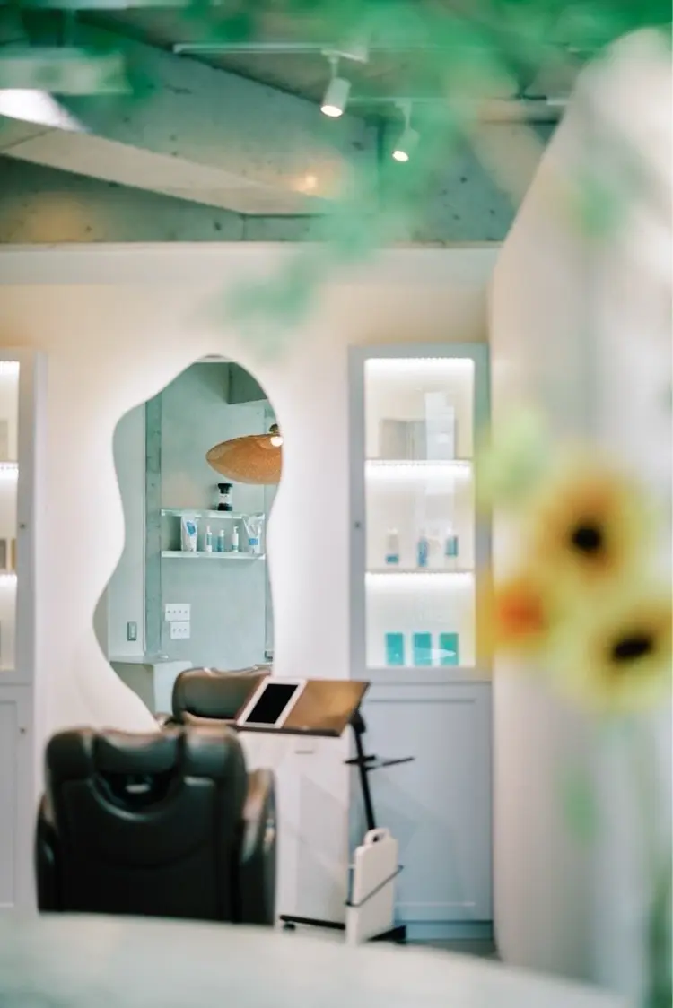 loe 薬院本店【ロエ】の内観・外観2