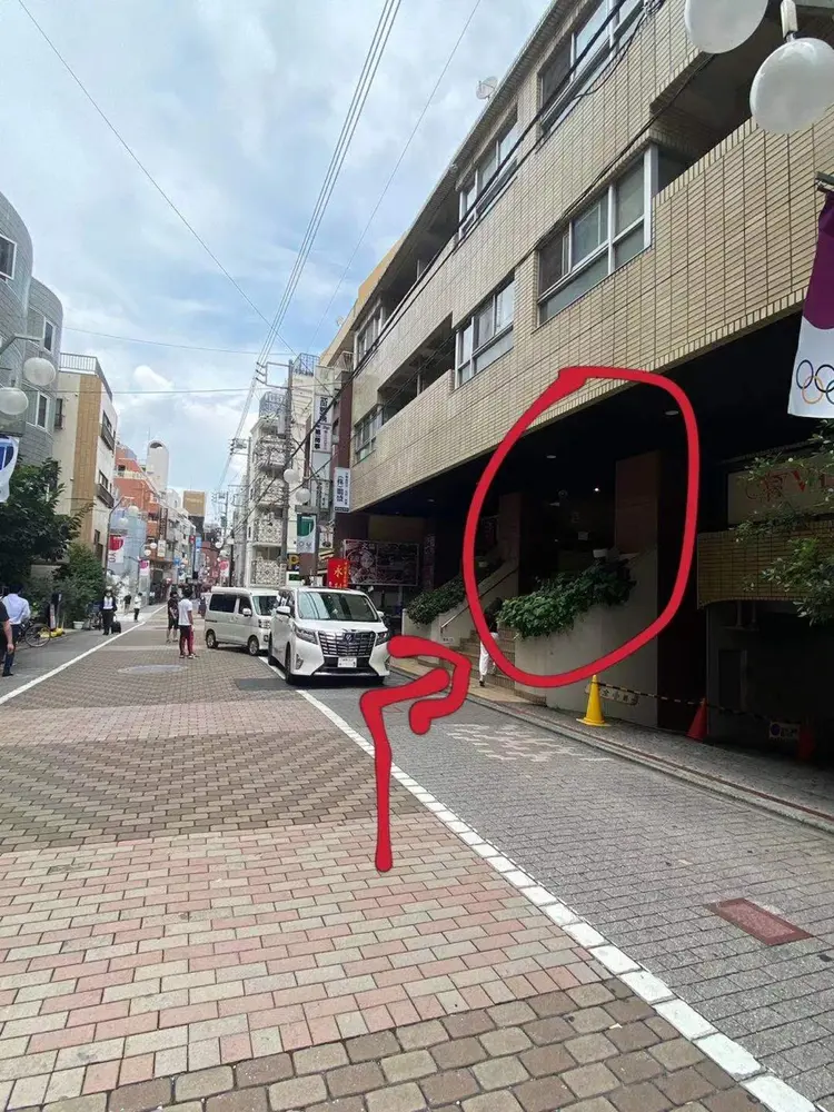 Lucky NAILSALONの内観・外観3