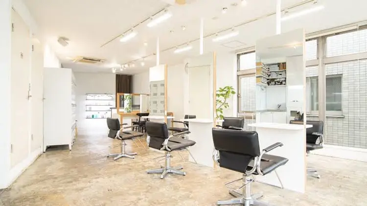 fifth men's原宿の内観・外観1