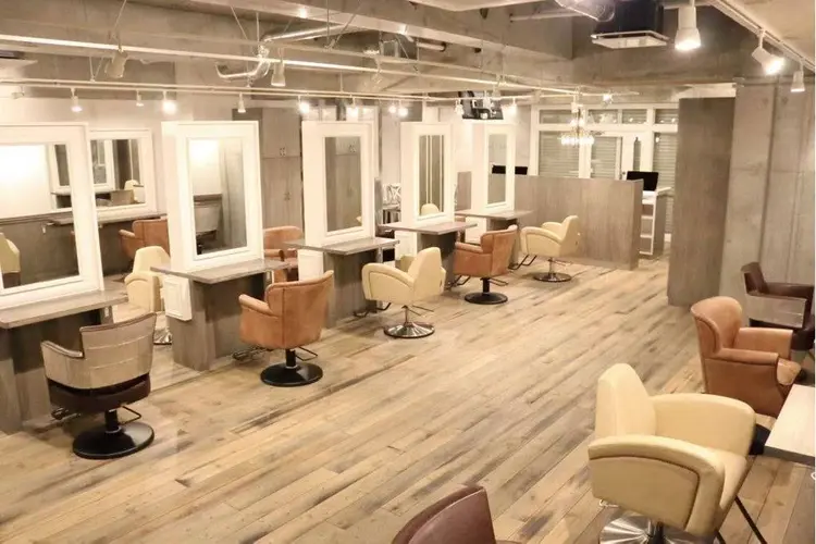HAIR SALON M 川越の内観・外観1