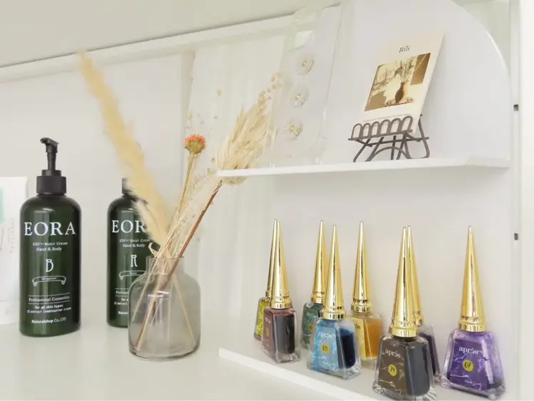 nail  salon riliの内観・外観3
