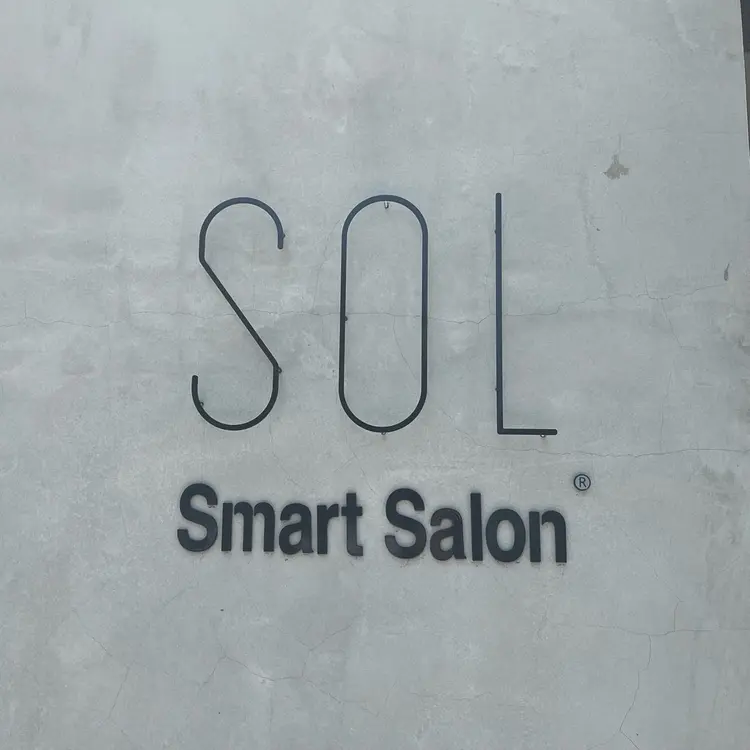 ソルスマートサロンの内観・外観1