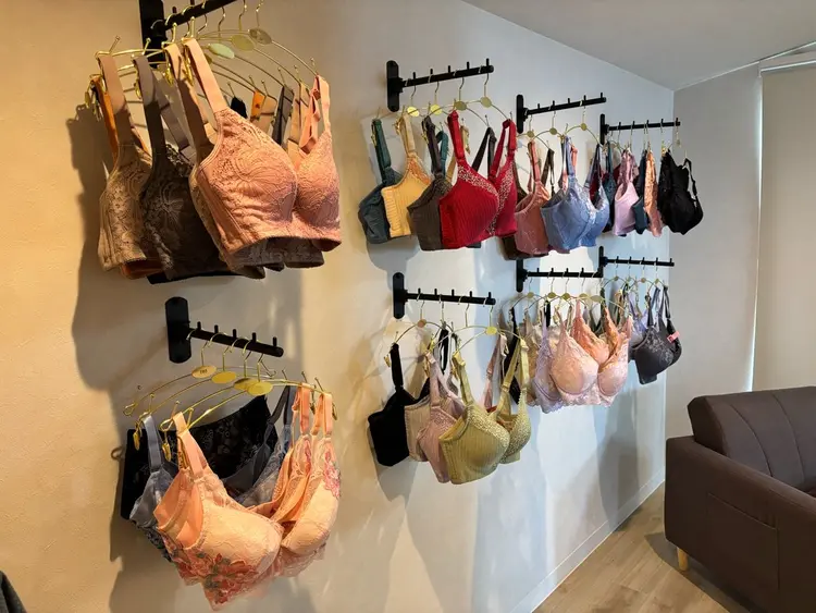 ラディアンヌサロンの内観・外観2