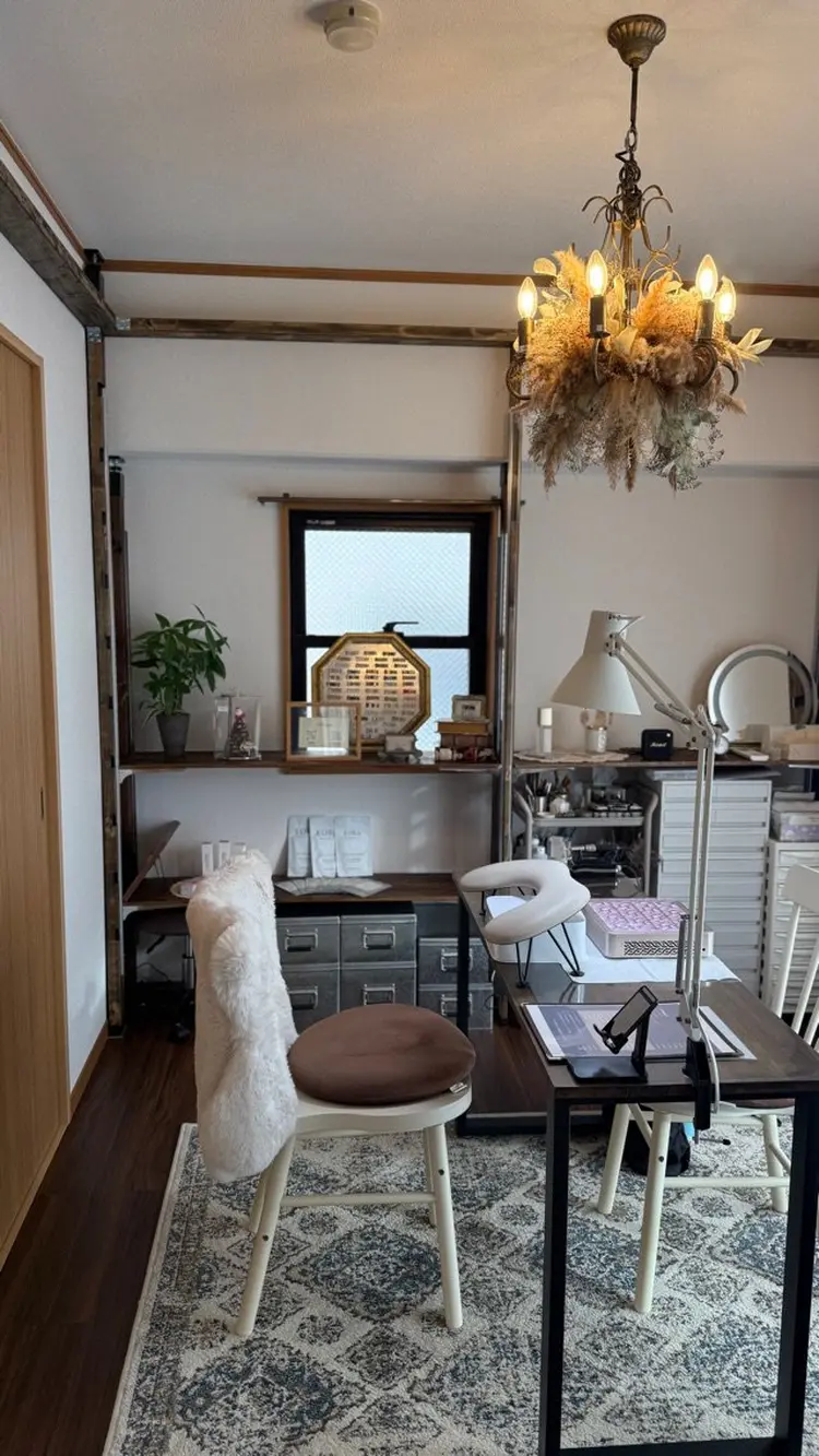 M.nailの内観・外観1