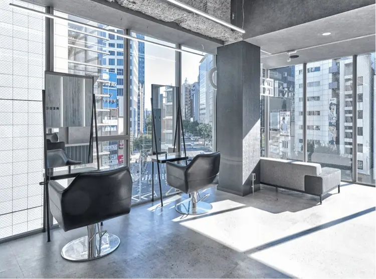 REEEDの内観・外観2