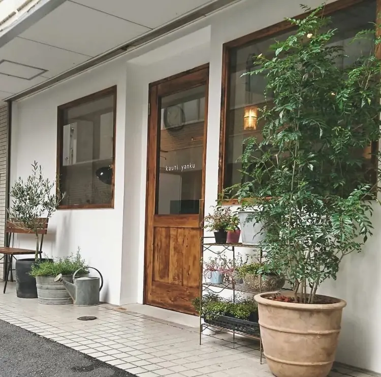 kauti  池袋の内観・外観1