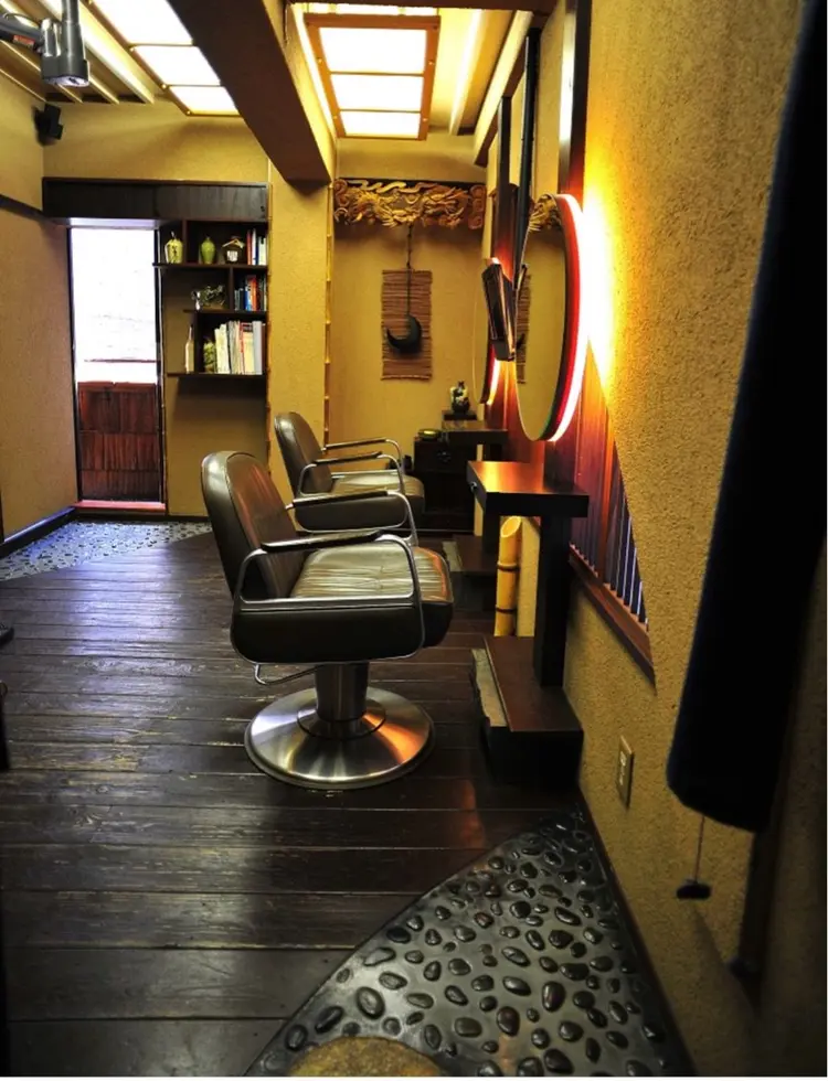 VOLUME（ボリューム）の内観・外観2