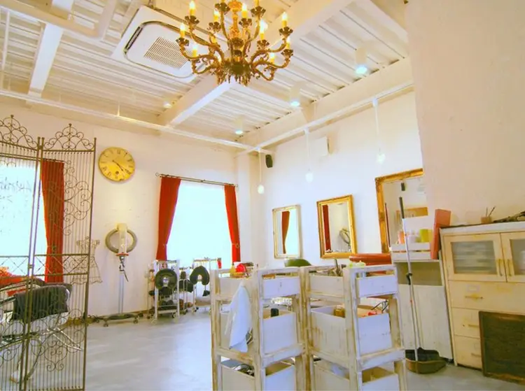 logo life at gardenの内観・外観1