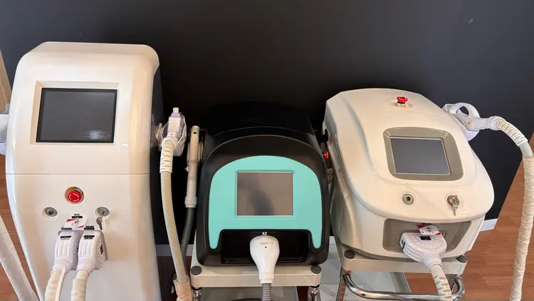 脱毛専門サロンELIXIR（ｴﾘｸｻｰ）の内観・外観2