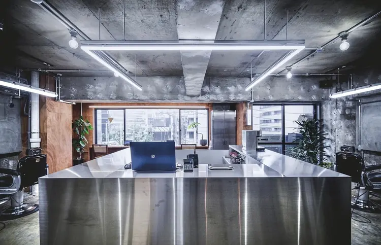 Lond  GULLMANの内観・外観1