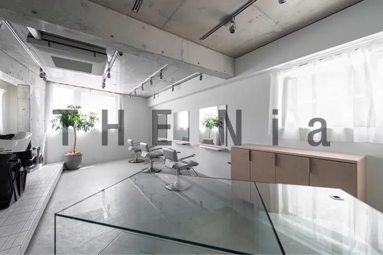 THE Niaの内観・外観1