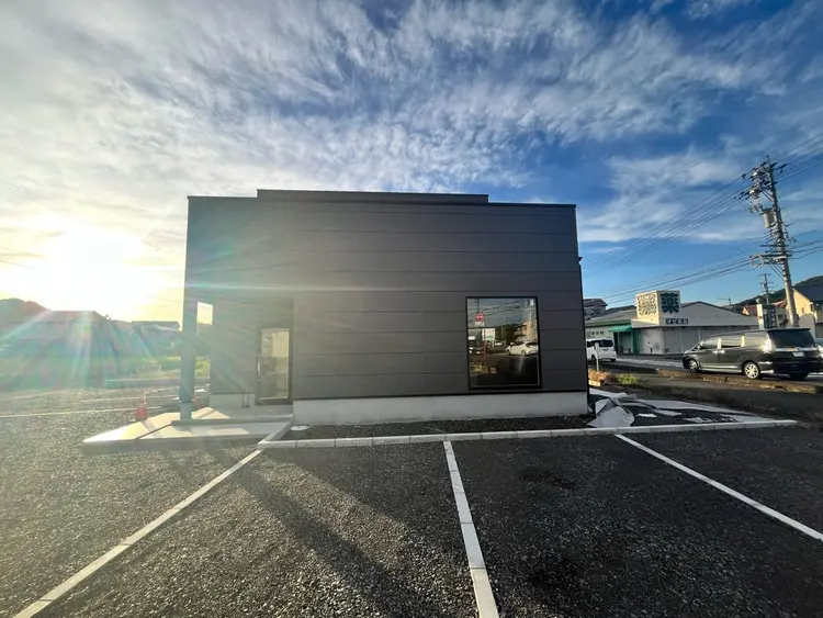 STARの内観・外観1