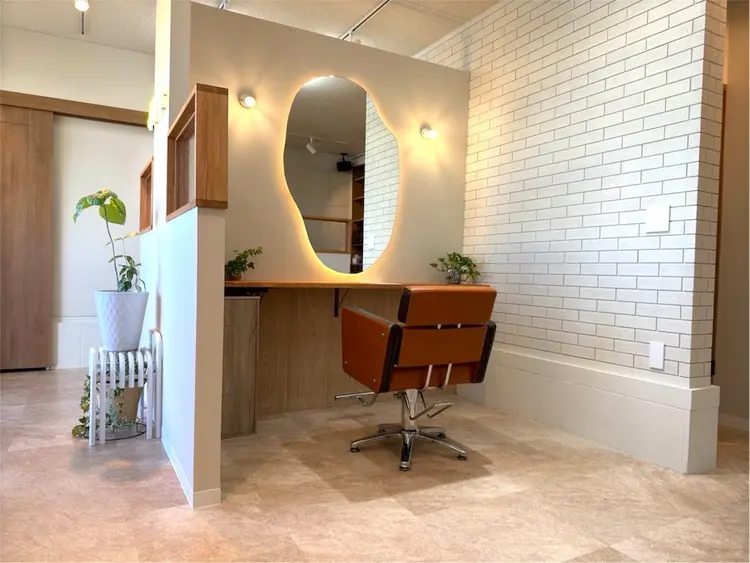 髪質改善サロンAND ONEの内観・外観1