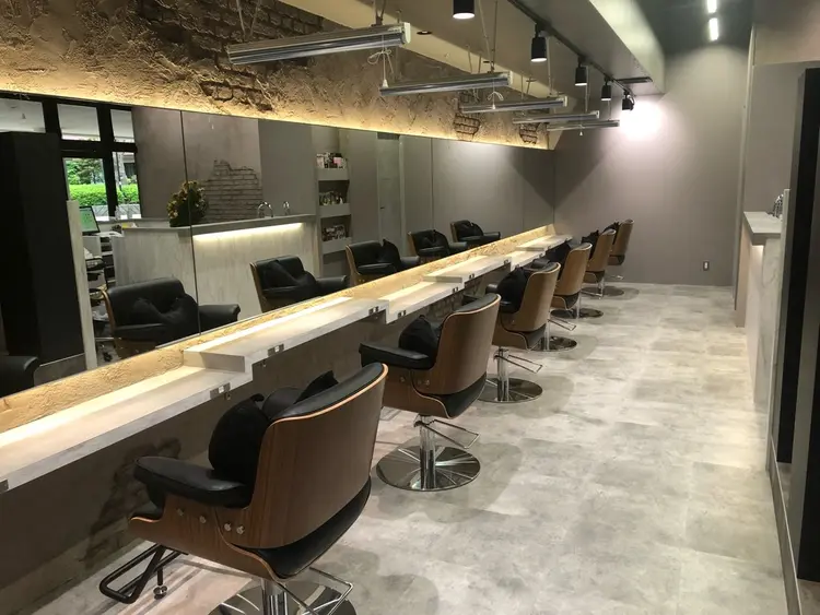 mEg hair creation 新川崎の内観・外観2