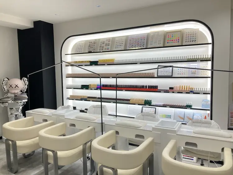 Theoneの内観・外観1