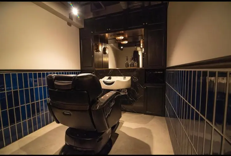 2H Barber shopの内観・外観3