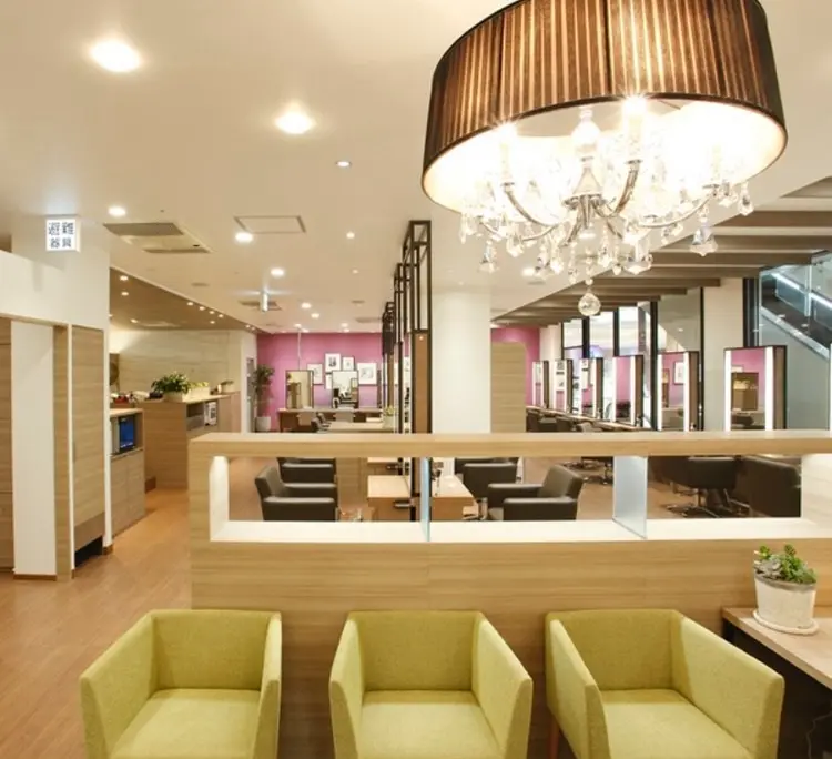 ヘアーサロン ソシエ新百合ヶ丘の内観・外観1