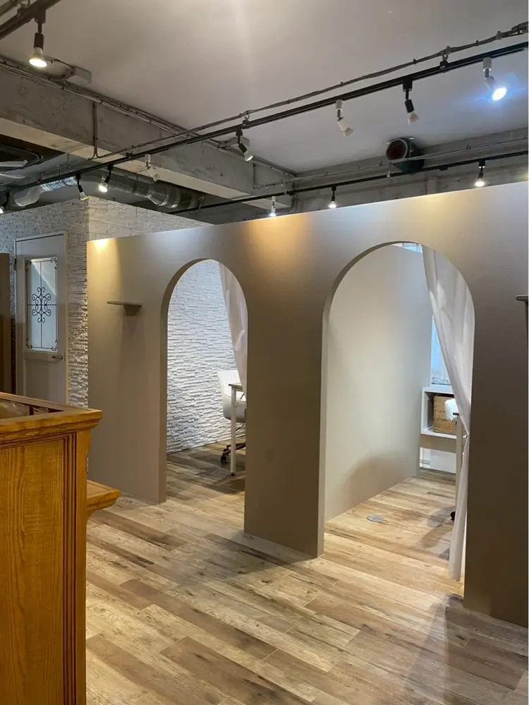 パラジェルプレミアムサロン ネイルケア&スパ RAIRA【ライラ】の内観・外観1