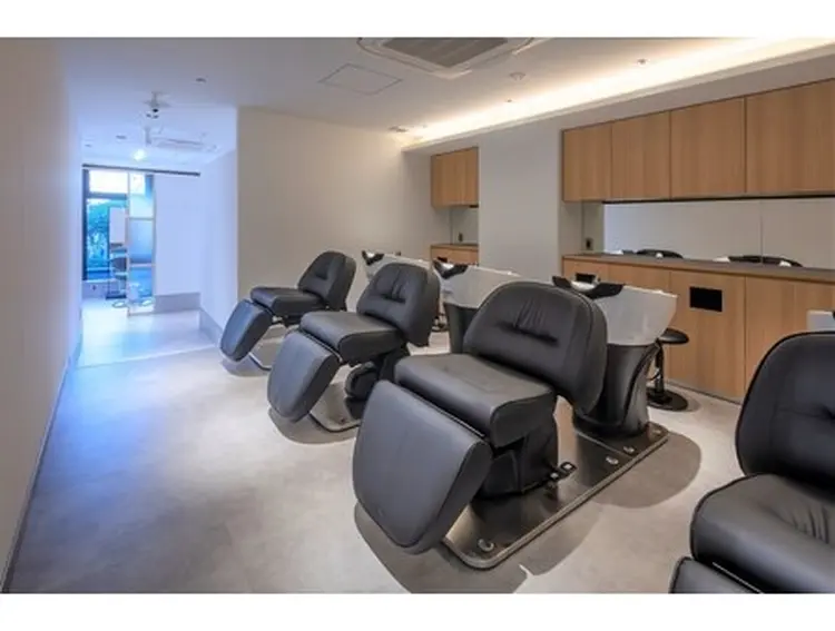 GO TODAY SHAiRE SALON 岡山店の内観・外観2