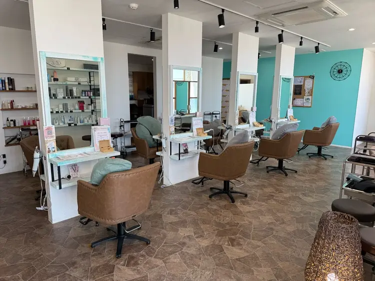 Vias by Hair…DiAの内観・外観2