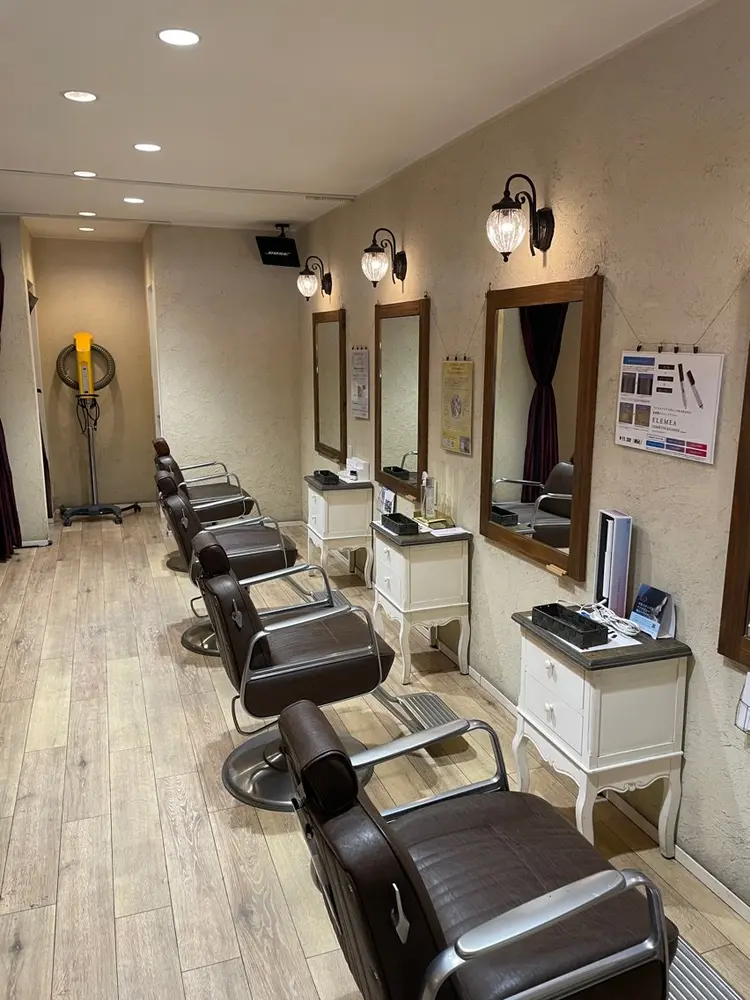 Artice  HOMMEの内観・外観1