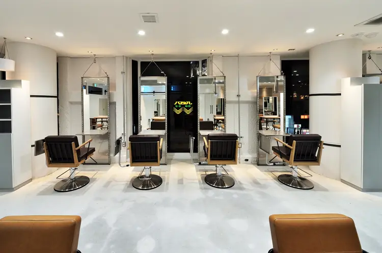 men’s salon SANの内観・外観2