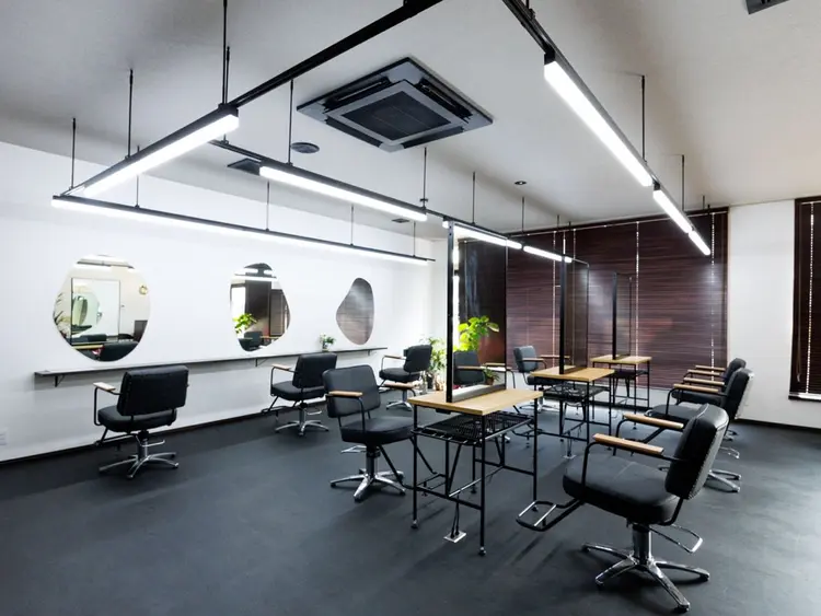 Emitas.柳通り店の内観・外観2