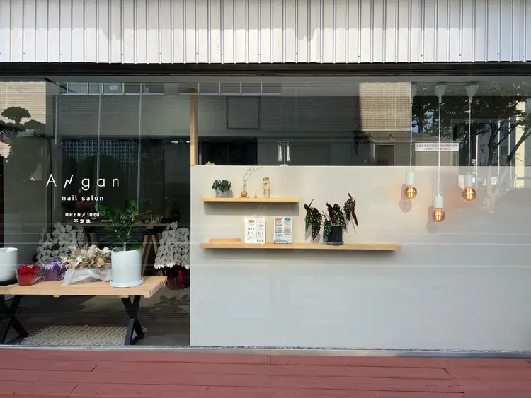 A/gan nailsalonの内観・外観2