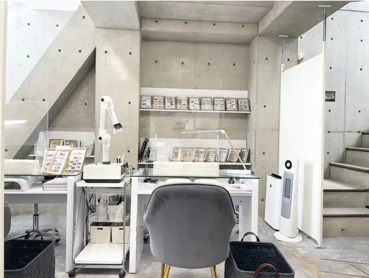 Lumos/nail &eyelashes桜川店の内観・外観2