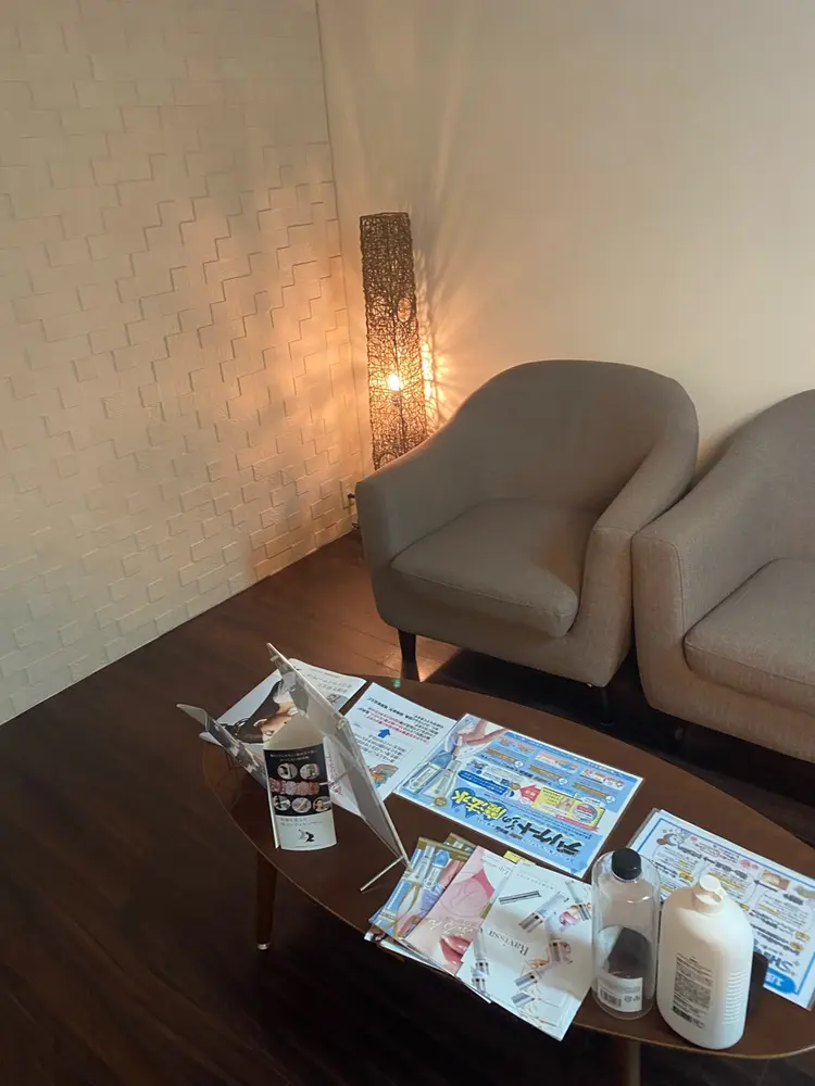 salon de off 西梅田店の内観・外観2