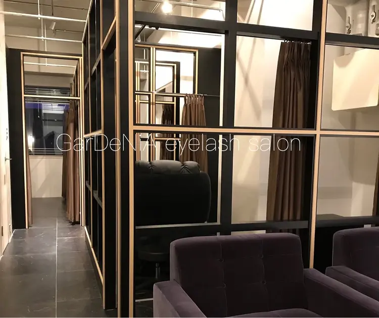 ガーデニア  アイラッシュサロンの内観・外観1