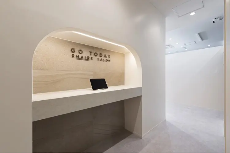 GO TODAY SHAiRE SALON　池袋Luminis店の内観・外観1