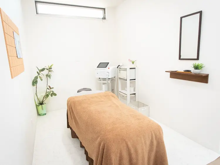 B-UPの内観・外観1