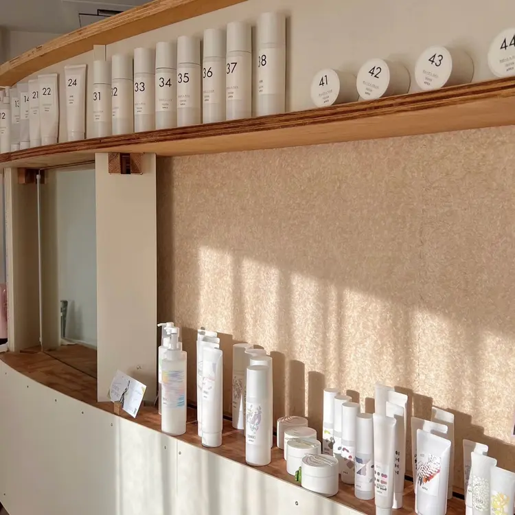 POLA THE BEAUTY四条烏丸の内観・外観3