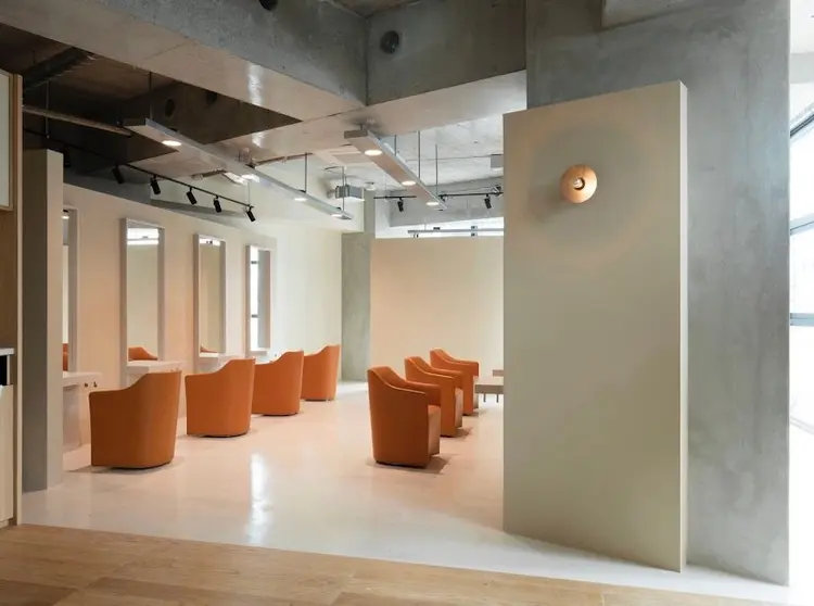 NERO HAIRSALON NAVYの内観・外観1