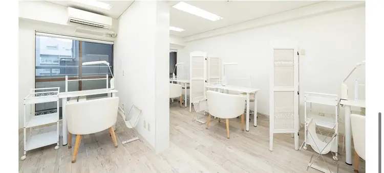 Nail_refrainの内観・外観2