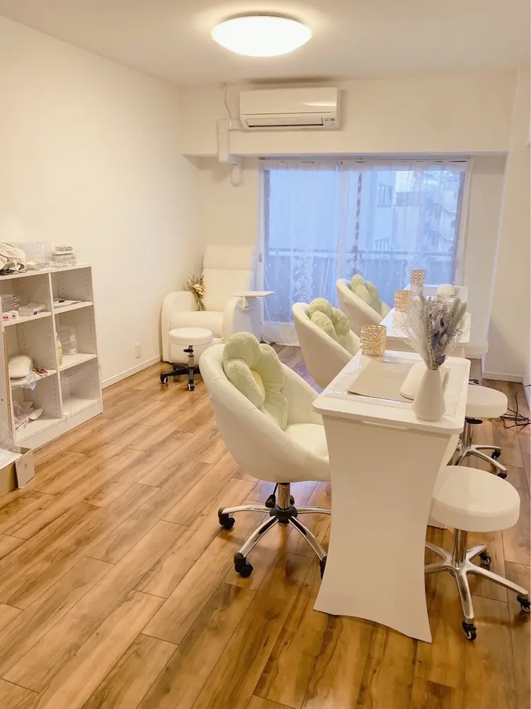 D−BEAUTY Nailsalonの内観・外観1