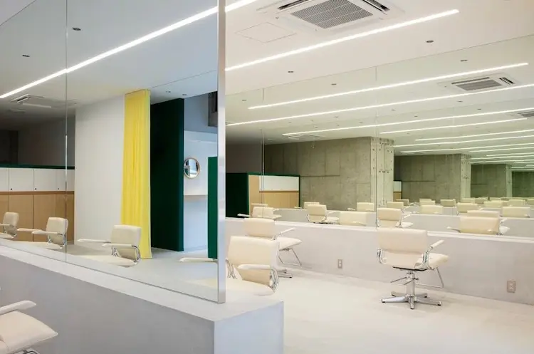 M hair salonの内観・外観2