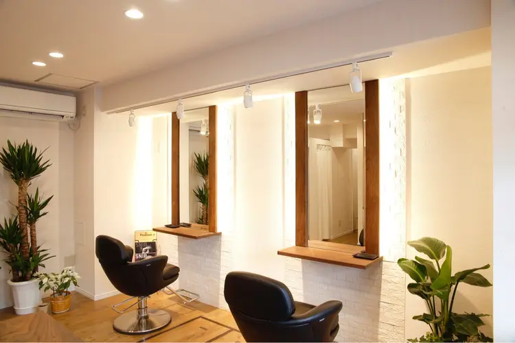 Hair&Make newerの内観・外観3