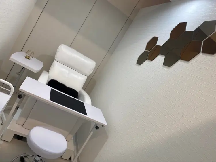 N nailの内観・外観3