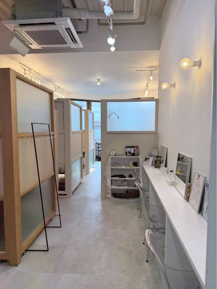 wuv eyelashの内観・外観1