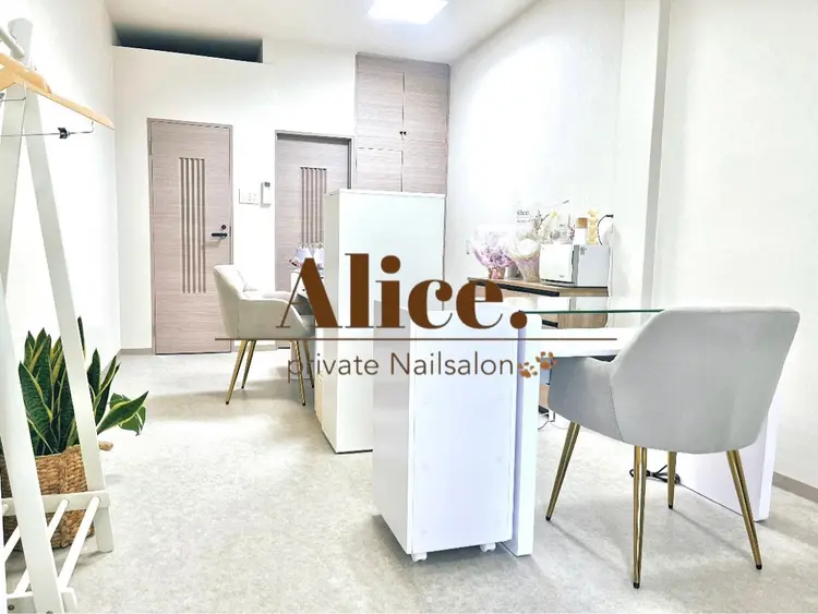private nailsalon Aliceの内観・外観1