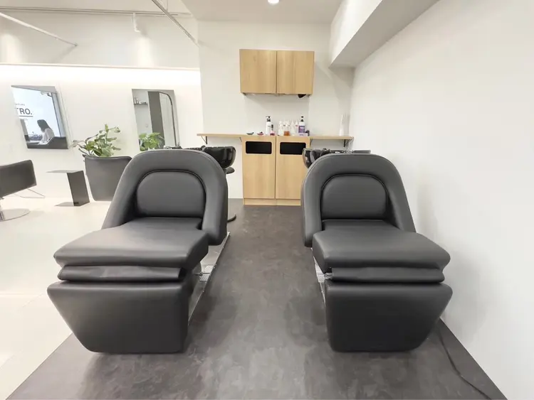 INTRO SHIBUYA by Fi-Neの内観・外観3